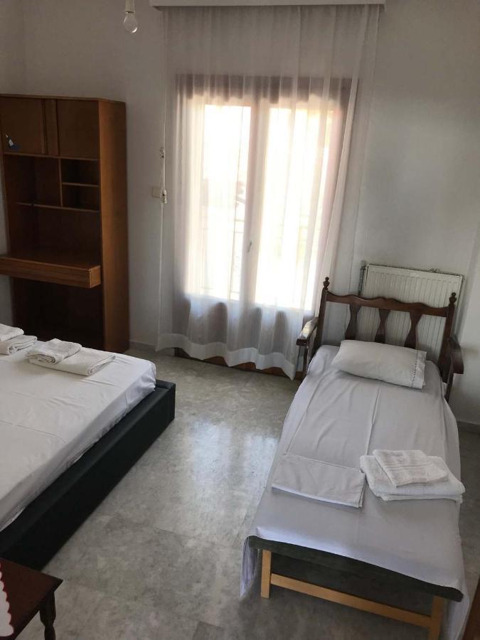 Great First Floor Appartment With View Nea Kallikrateia ภายนอก รูปภาพ